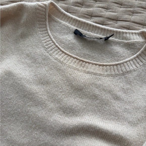 Jennı kayne Everyday Sweater size Large in Oatmeal - Picture 7 of 16